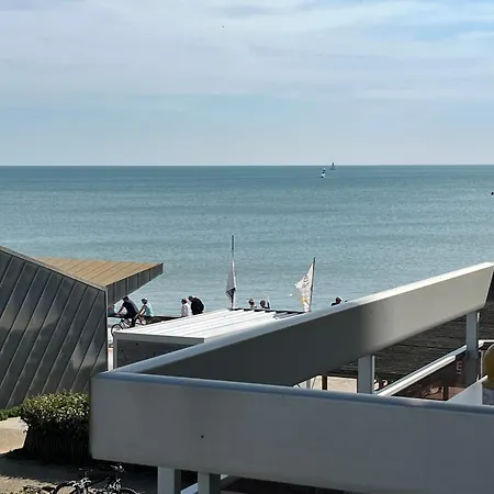 Magnifique Pour 4 Personnes Face A La *