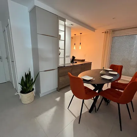 Apartment Magnifique Pour 4 Personnes Face A La Saint-Gilles-Croix-de-Vie