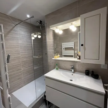 Magnifique Pour 4 Personnes Face A La Apartment *