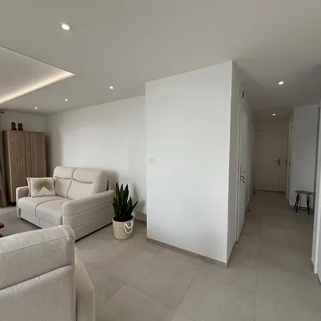 Apartment Magnifique Pour 4 Personnes Face A La *